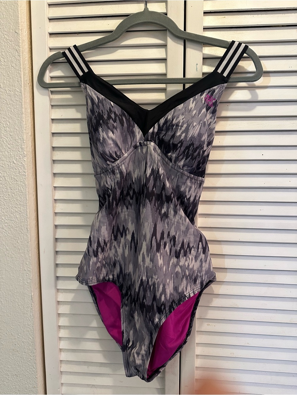 ZEROXPOSUR Pre-owned one piece swimsuit with criss cross straps